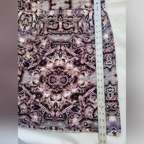 Jennifer Lopez NWT XL animal print ong sleeve midi dress, neckline cutouts - Picture 9 of 13